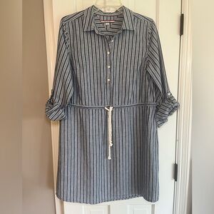 Tommy Hilfiger Blue and Cream Buttoned Tie Front Shirt Dress
